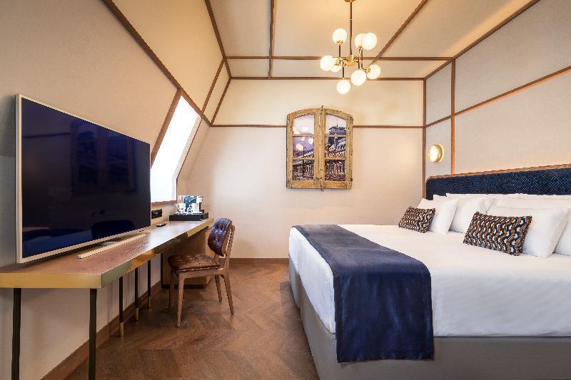 Canfranc Estacion Royal Hideaway Hotel Экстерьер фото