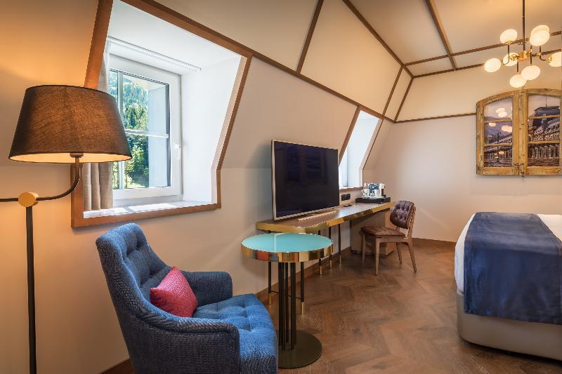 Canfranc Estacion Royal Hideaway Hotel Экстерьер фото