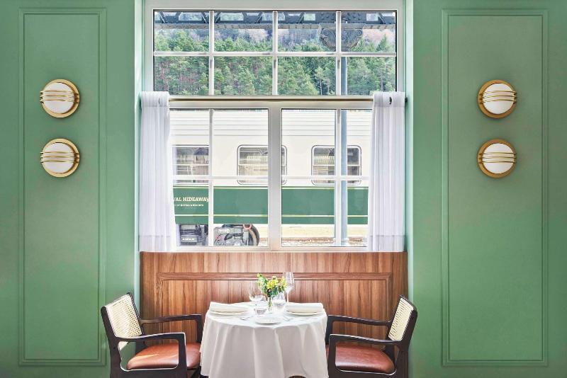 Canfranc Estacion Royal Hideaway Hotel Экстерьер фото